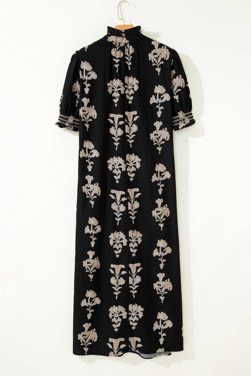 Black Floral Print Frilled Collar Short Puff Sleeve Plus Size Maxi Dress