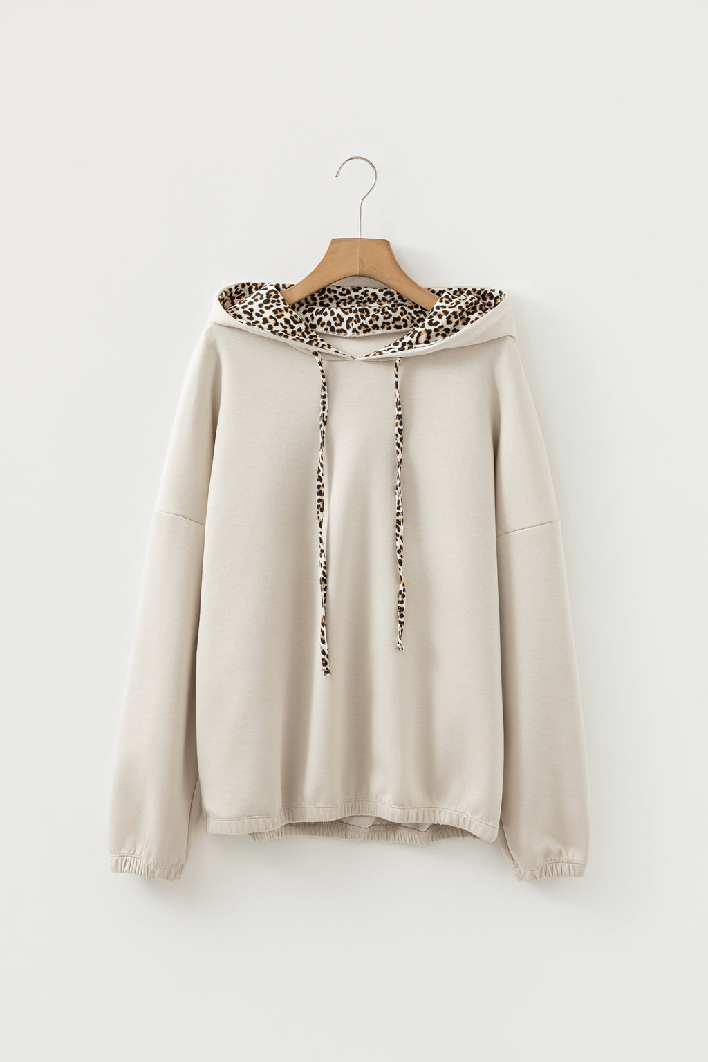 Jet Stream Leopard Contrast Drawstring Hood Drop Shoulder Loose Top