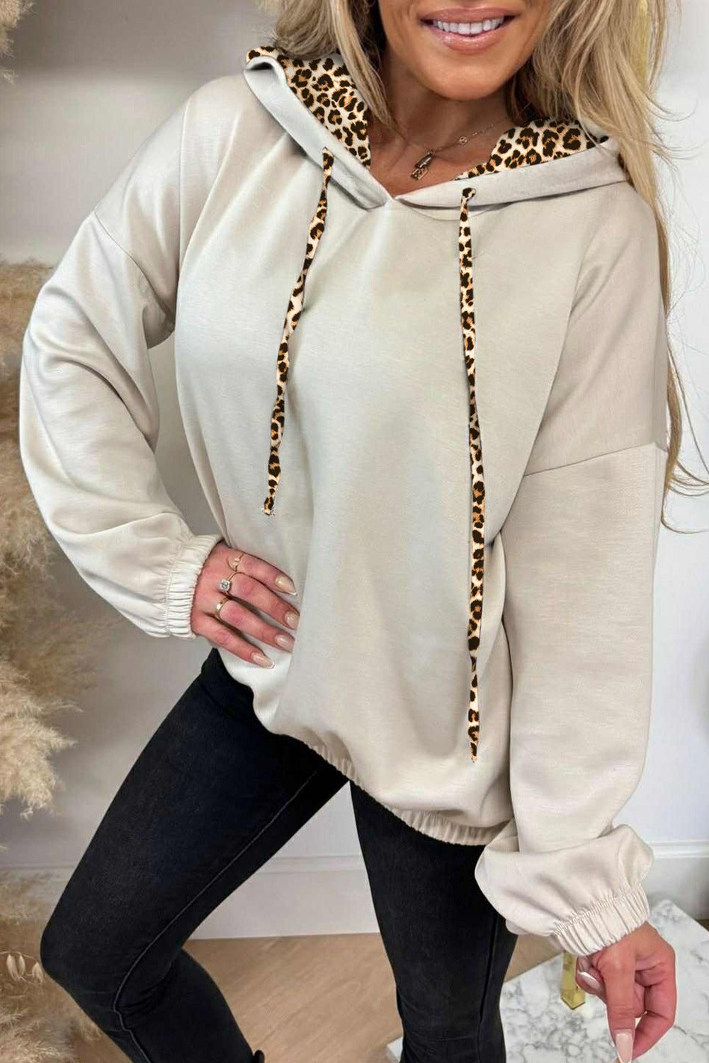 Jet Stream Leopard Contrast Drawstring Hood Drop Shoulder Loose Top